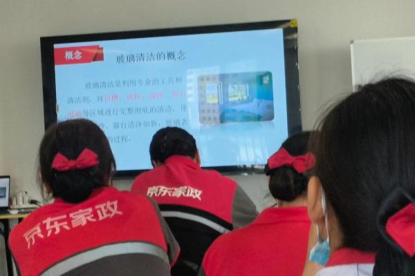 2026年10月理发最佳时间表 2026年10月哪天适合剪头发