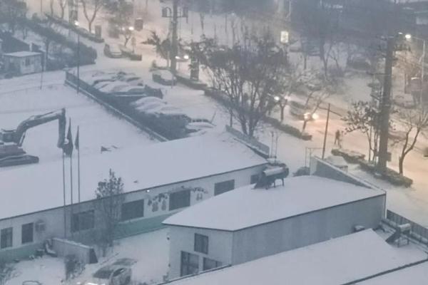 梦见下雪_梦见下雪白茫茫一片