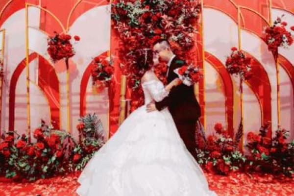 梦见别人结婚是什么征兆—梦见别人结婚是什么征兆男人