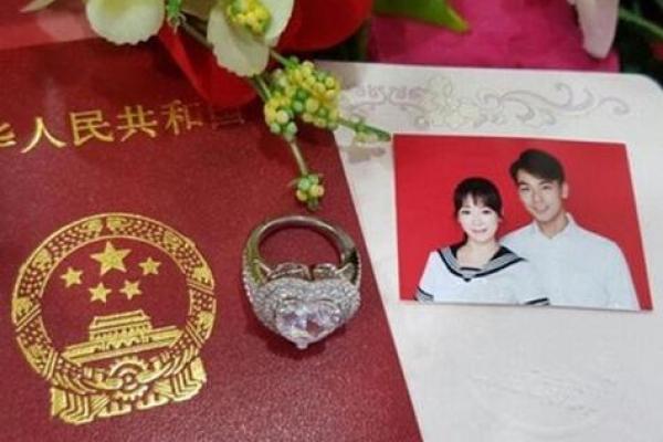 适合领证的日子2025年，11月哪天适合领结婚证的日子