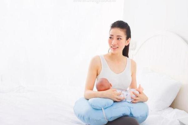 梦见抱着一个婴儿是什么意思(梦见抱着一个婴儿是什么意思啊)