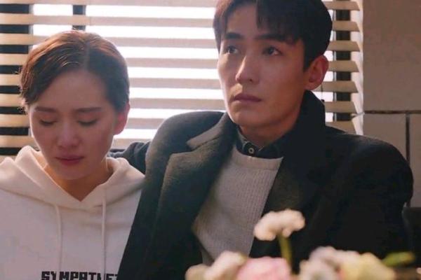 梦见自己结婚(梦见自己结婚很匆忙很随便)