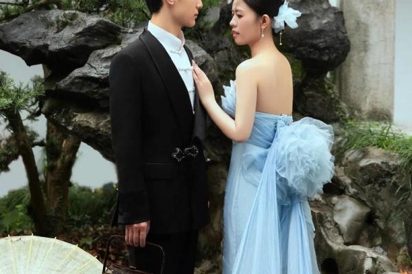 2025正月初五结婚最佳日子(202l年正月初五宣结婚吗)